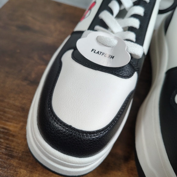 Sanrio Hello Kitty X Primark Collab Exclusive Platform Sneakers Woman’s 9 - Picture 6 of 8